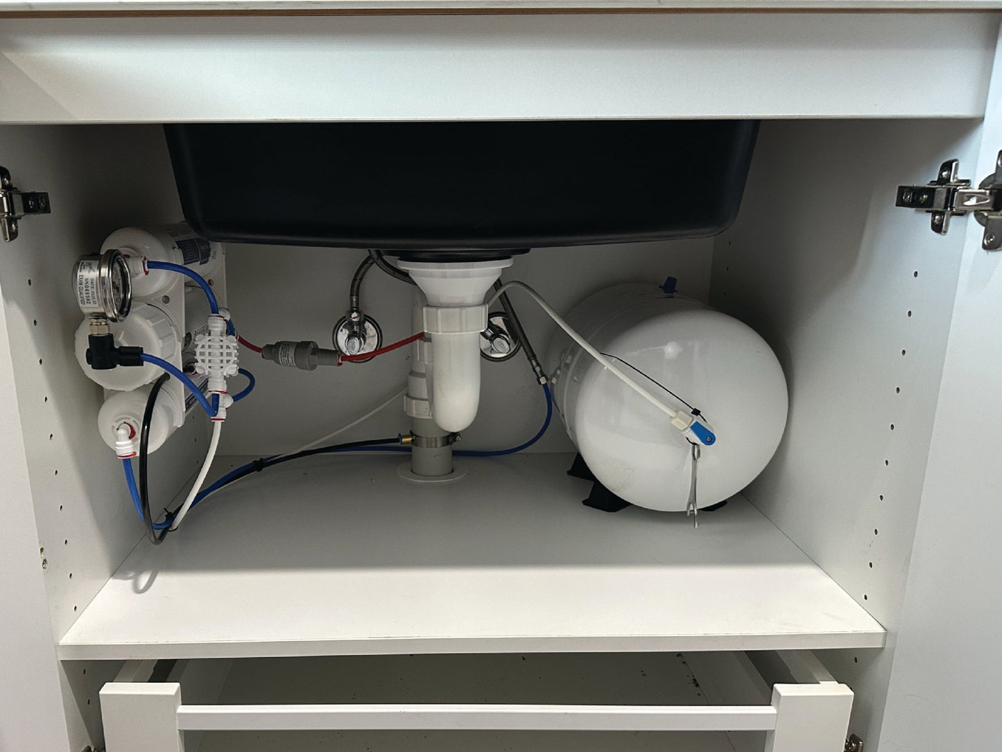 Compact Reverse Osmosis System with Dedicated Tap