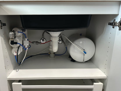 Compact Reverse Osmosis System with Dedicated Tap